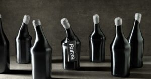 Las Botellas de Vino Más Raras y Extravagantes