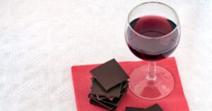 Vino y chocolate en Sabor Vino