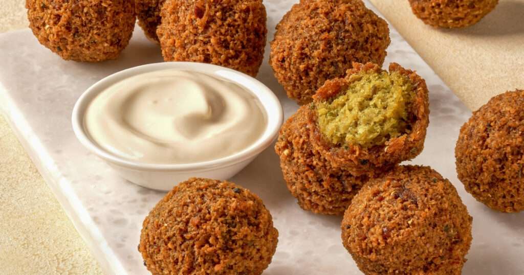 Falafel con salsa tahini