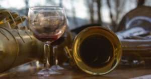 música y vino