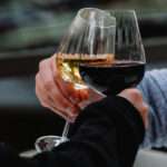 beneficios de beber vino