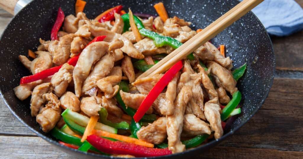 Wok de pollo con verduras